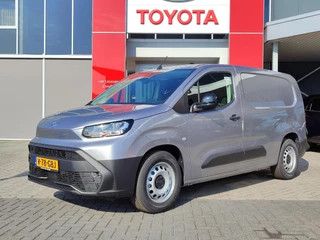 Hoofdafbeelding Toyota ProAce Toyota PROACE City Long NAVIGATIOR 50KWH ELECTRIC L2 NIEUW EN DIRECT RIJDEN!! NAVI STOEL/STUURVERW AIRCO PARK-SENSOREN BLUETOOTH APPLE/ANDROID