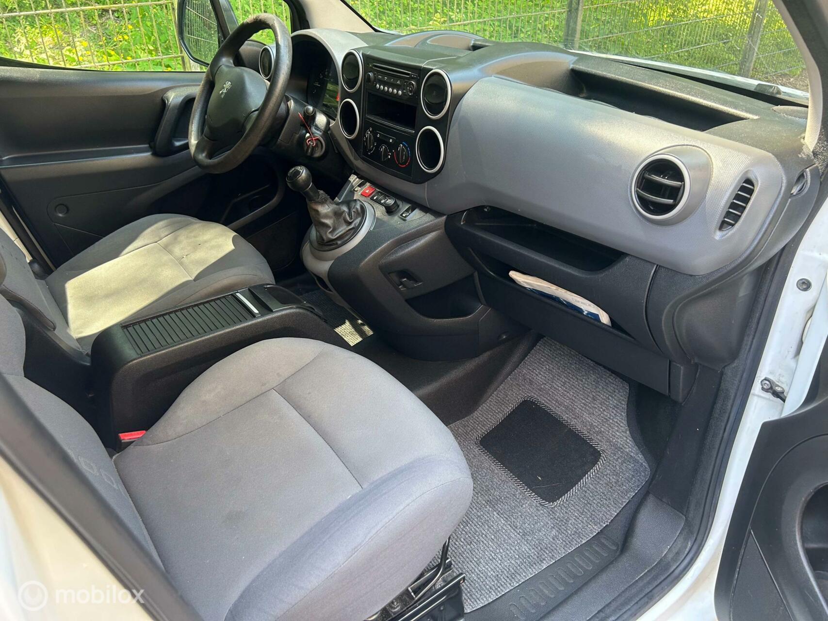 Hoofdafbeelding Peugeot Partner