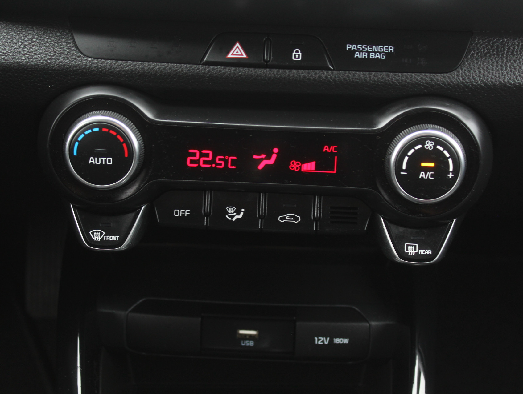 Hoofdafbeelding Kia Stonic