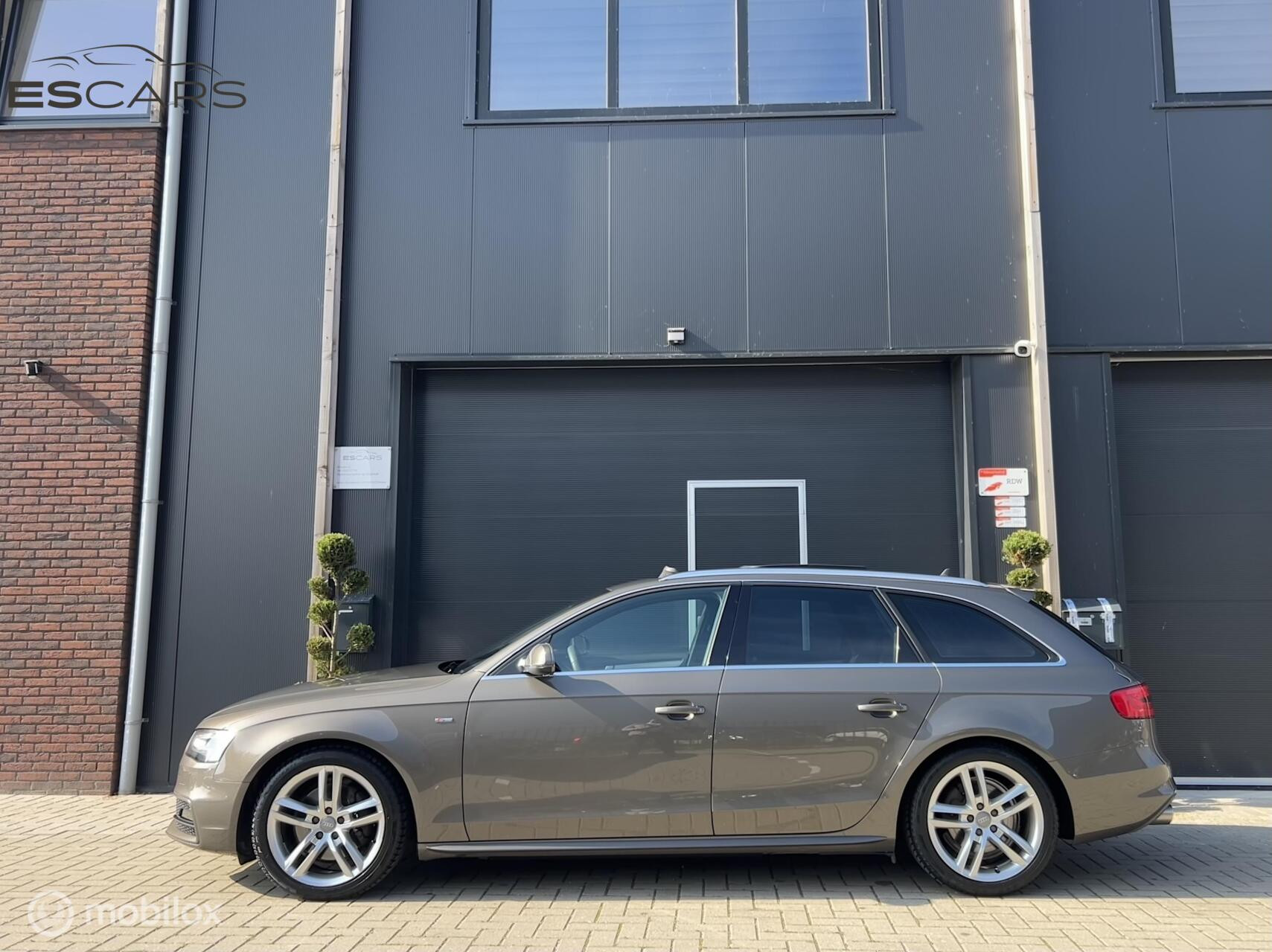 Hoofdafbeelding Audi A4