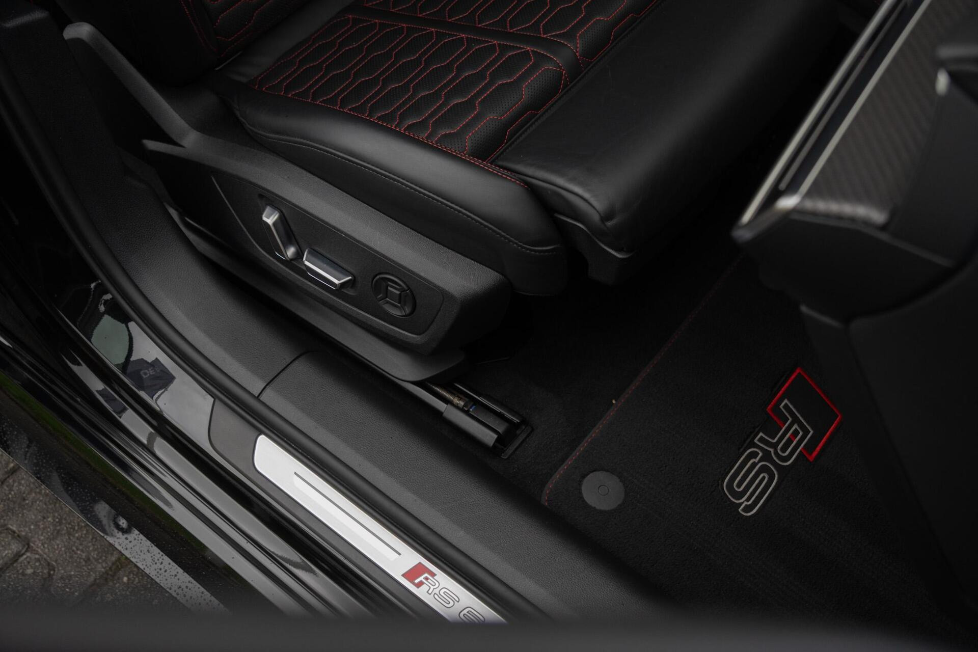 Hoofdafbeelding Audi RS6