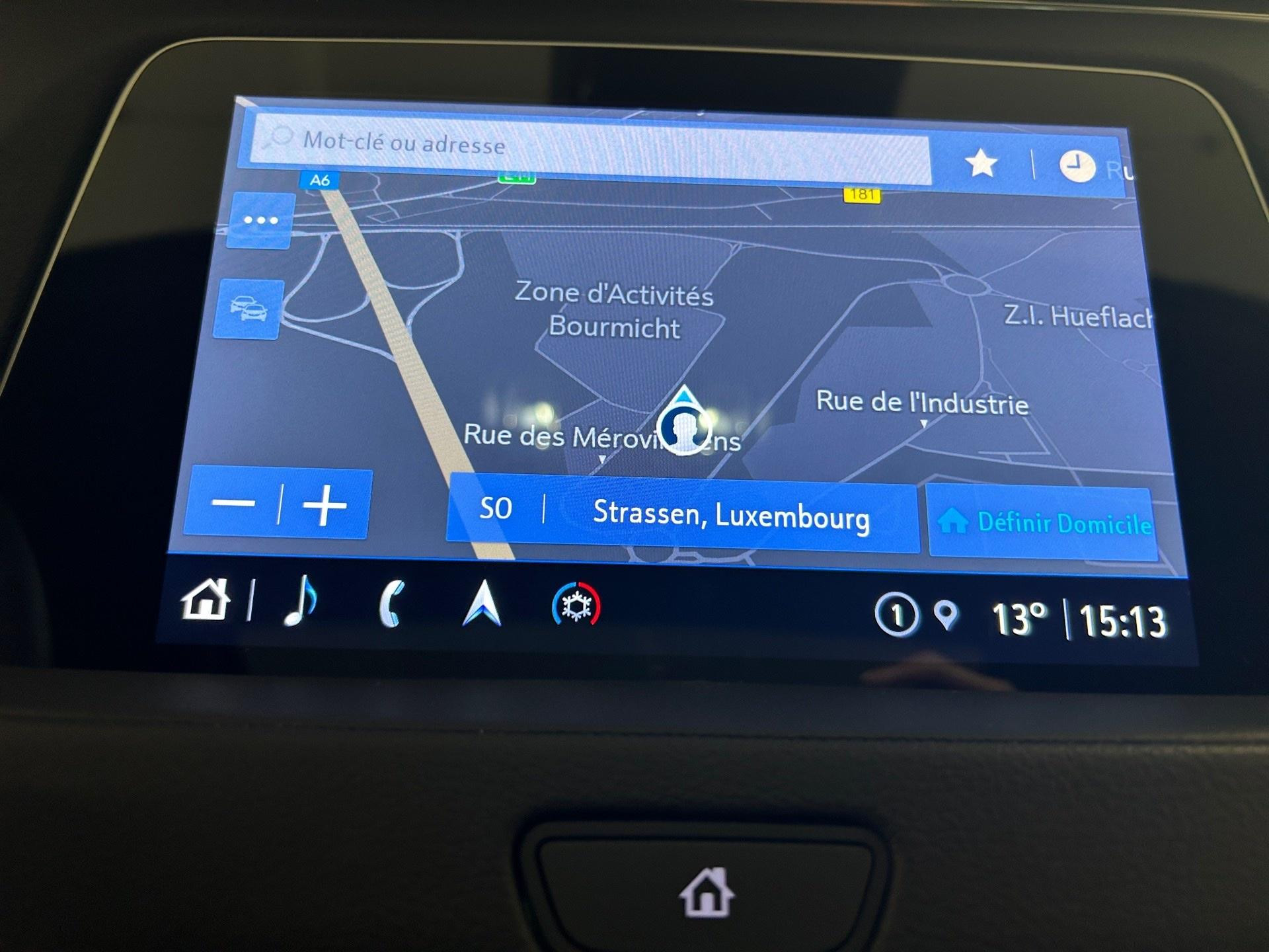 Cadillac-XT4-image-4