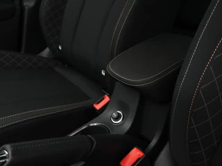 Škoda Kamiq Škoda Kamiq TSI 110PK Ambition / CARPLAY / CLIMAT CONTROL / PARK. SENSOREN / CARSELEXY - afbeelding nr 23