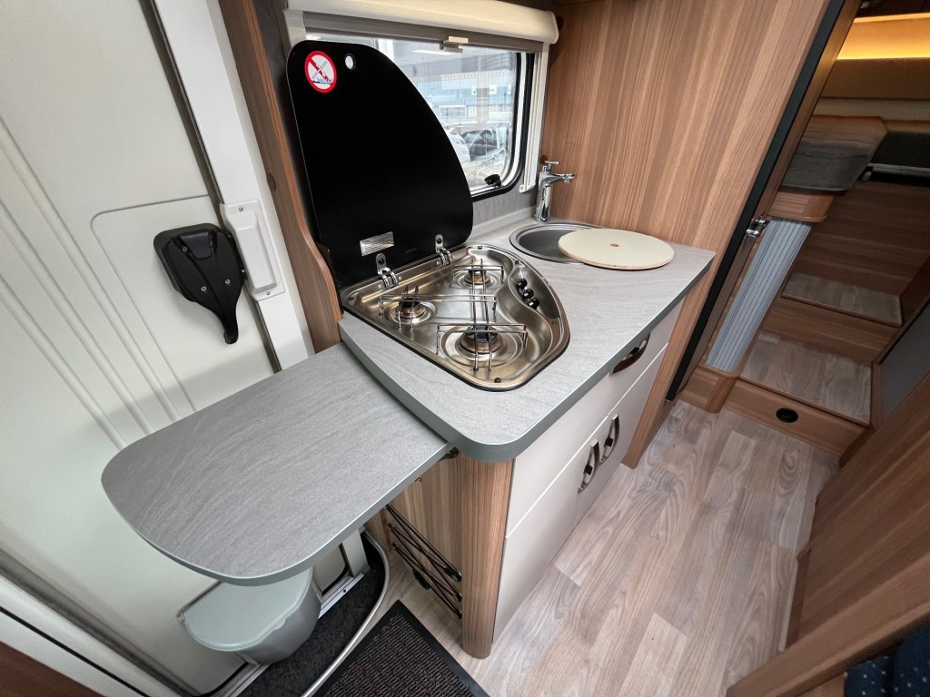 Hoofdafbeelding Weinsberg Caracompact R57 Airco Cruise