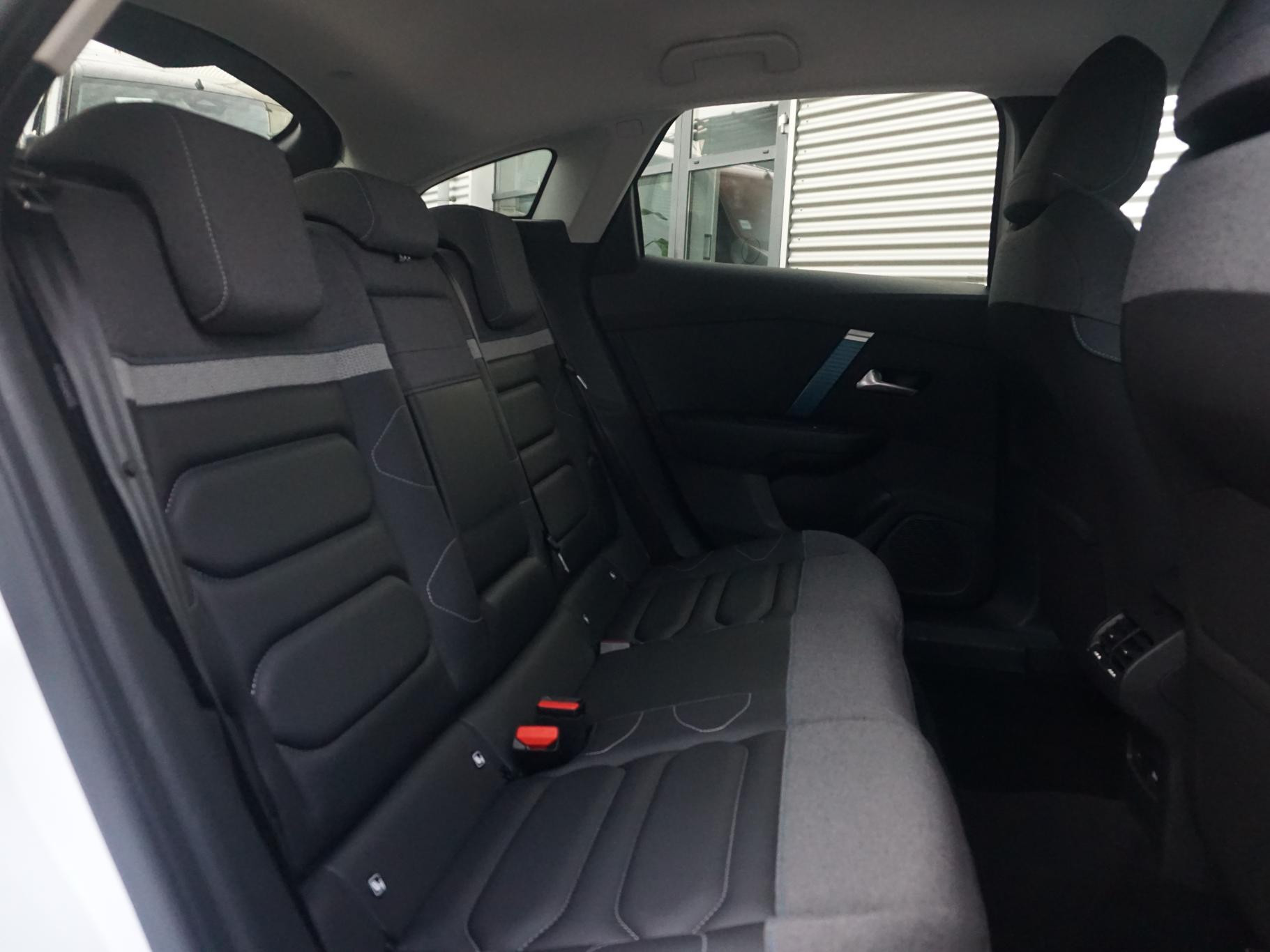 Hoofdafbeelding Citroën ë-C4