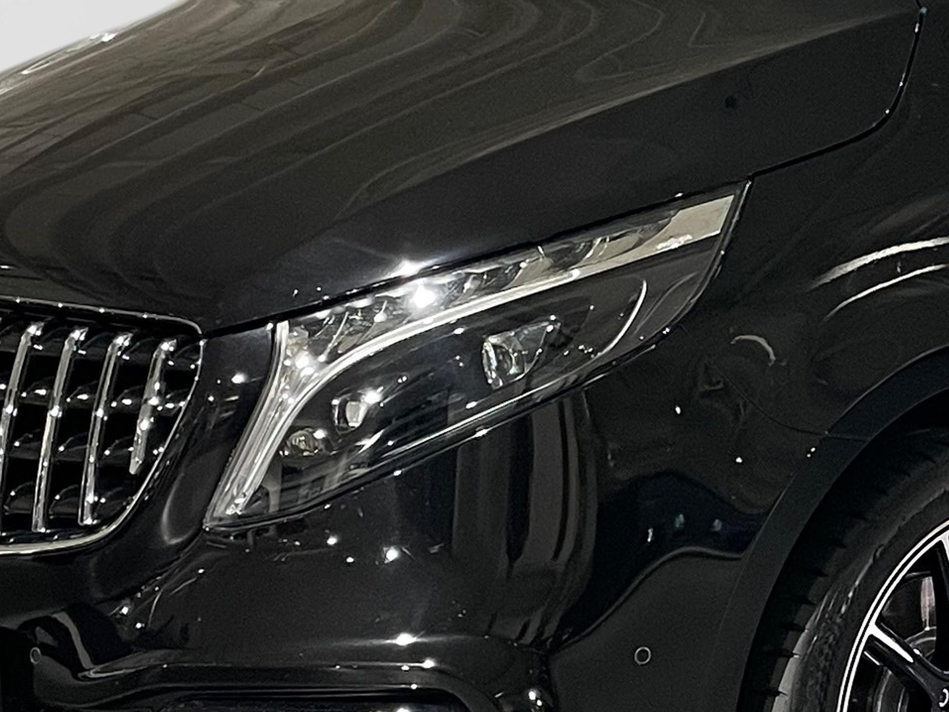 Mercedes-Benz-Classe V-image-25