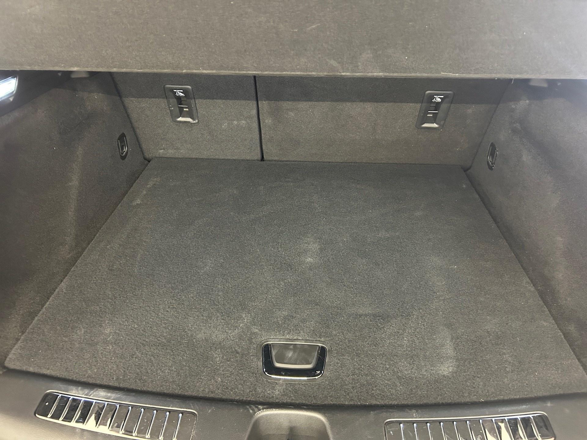 Cadillac-XT4-image-20