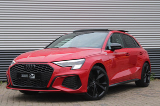 Audi A3 Sportback 35 TFSI |3x S-Line|Panoramadak| Matrix LED |Sfeerverlichting | B&O | Adaptive cruise | Camera | Black optik |