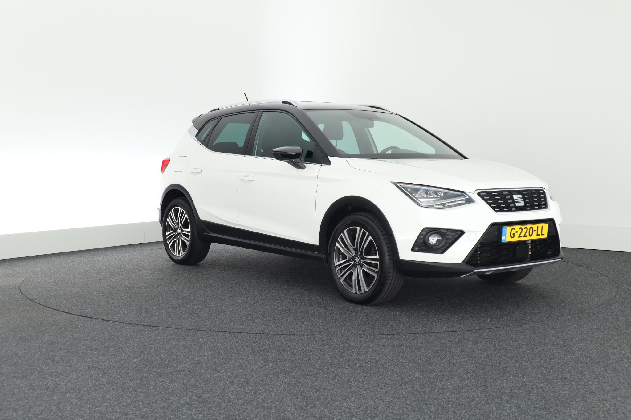 Hoofdafbeelding SEAT Arona