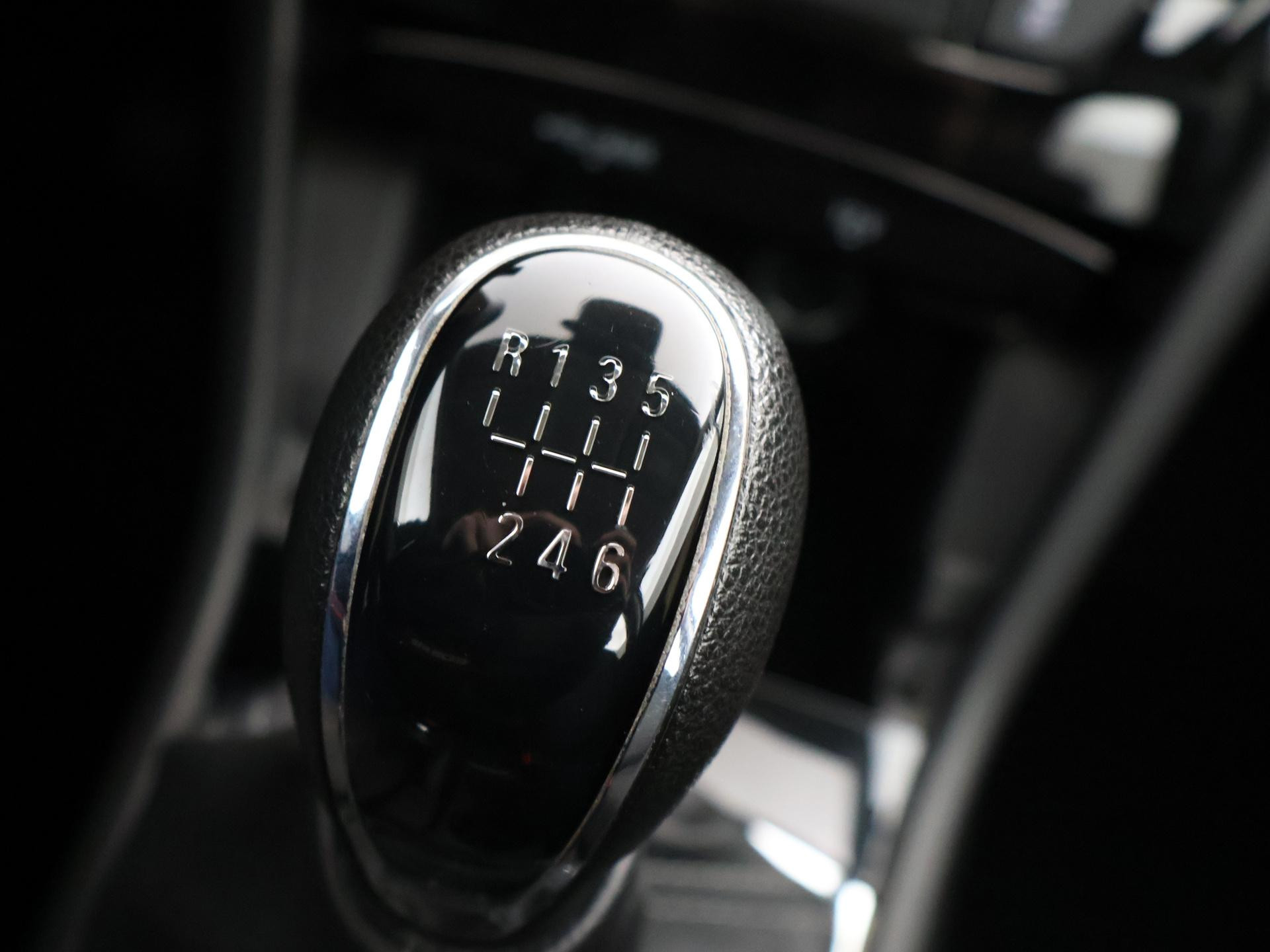 Hoofdafbeelding Opel Mokka X