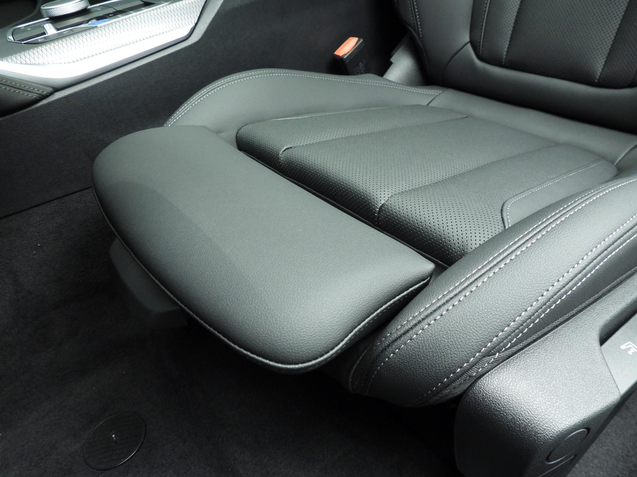 Hoofdafbeelding BMW i4