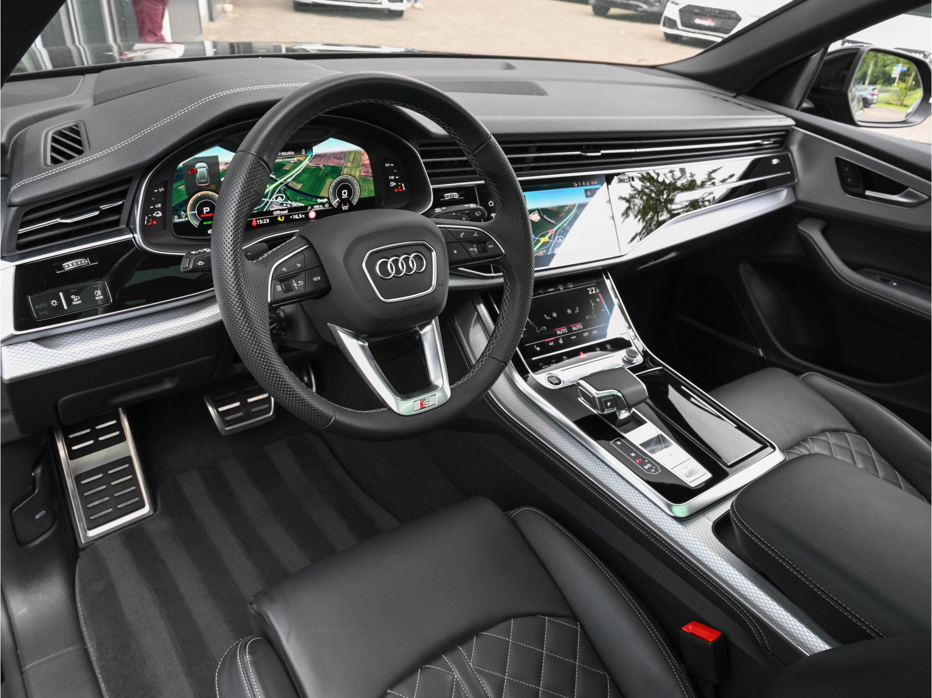 Hoofdafbeelding Audi Q8