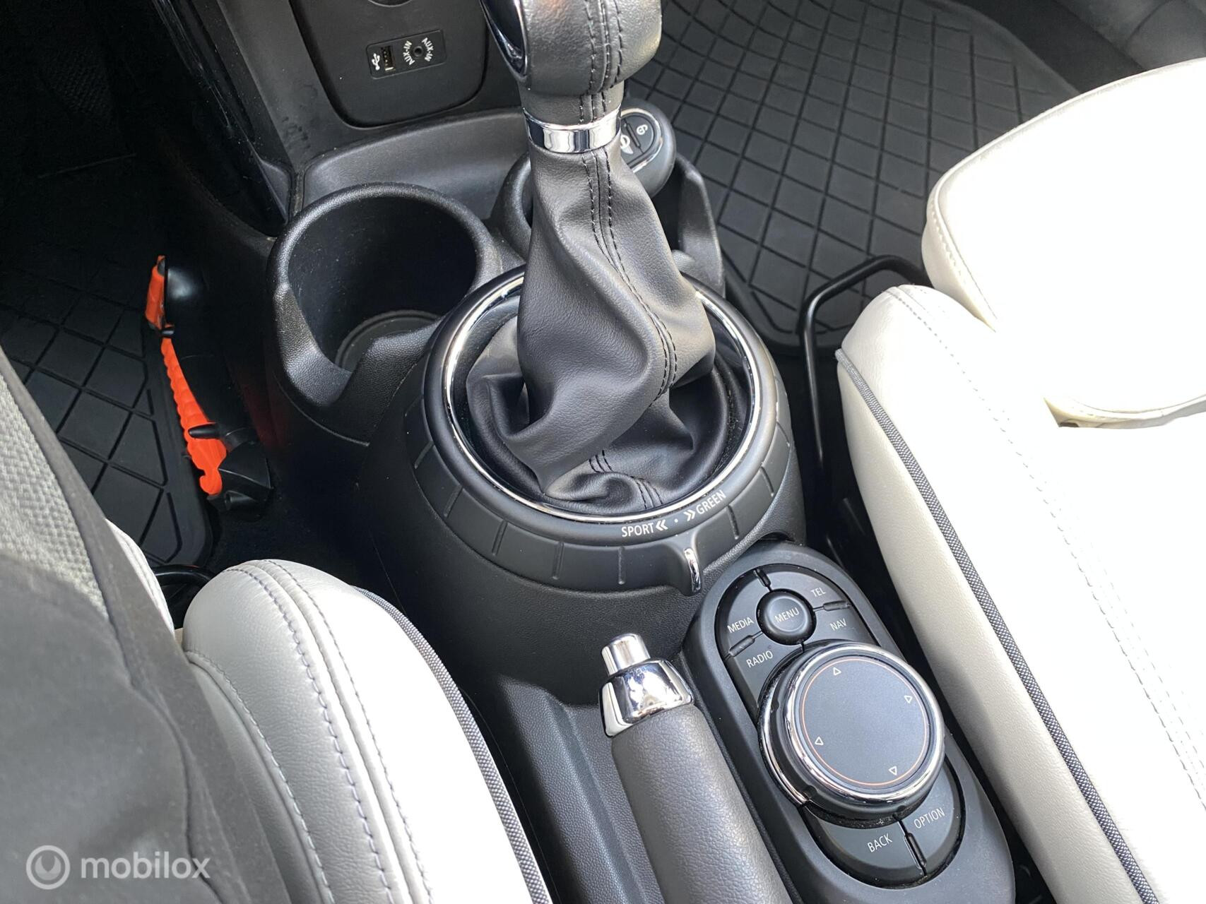 Hoofdafbeelding MINI Cooper S