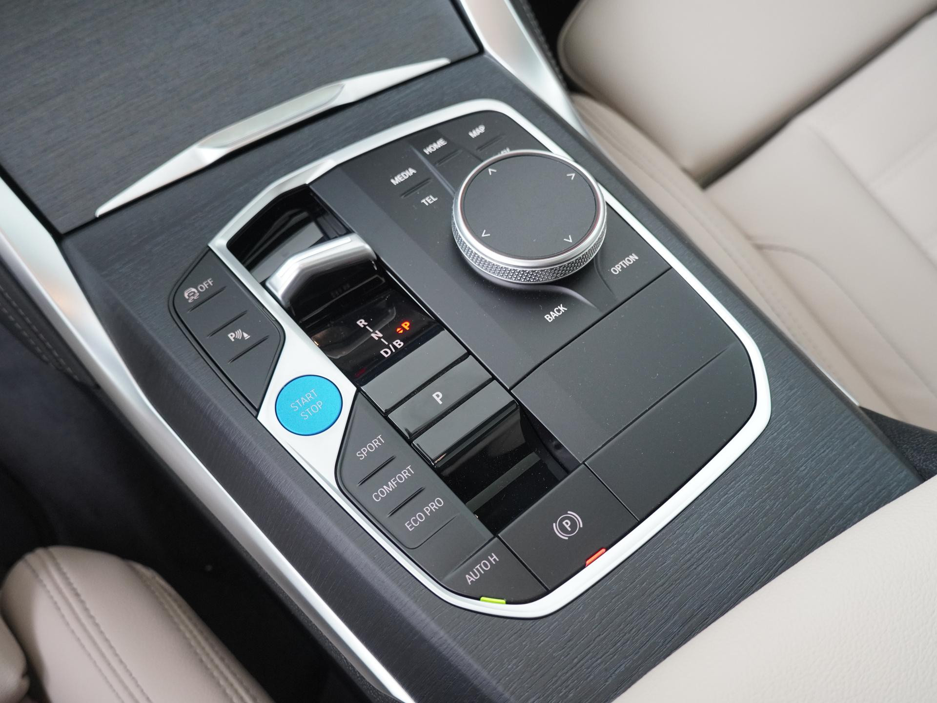 Hoofdafbeelding BMW i4