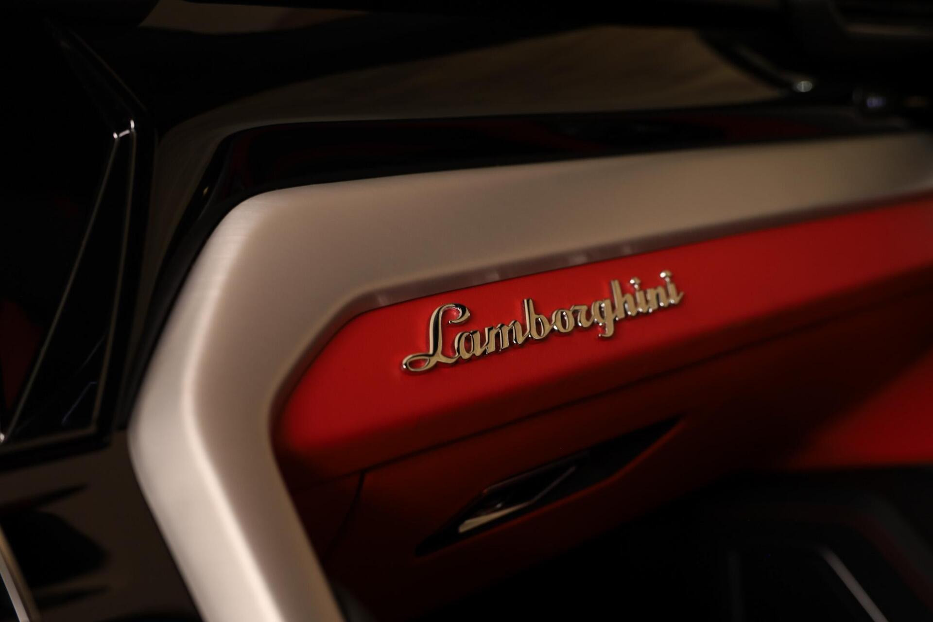 Hoofdafbeelding Lamborghini Urus