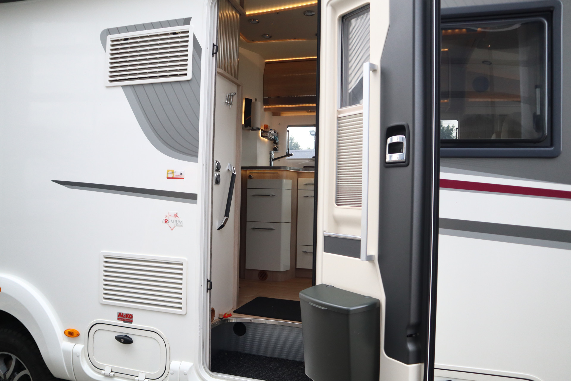 Hoofdafbeelding Rapido S80