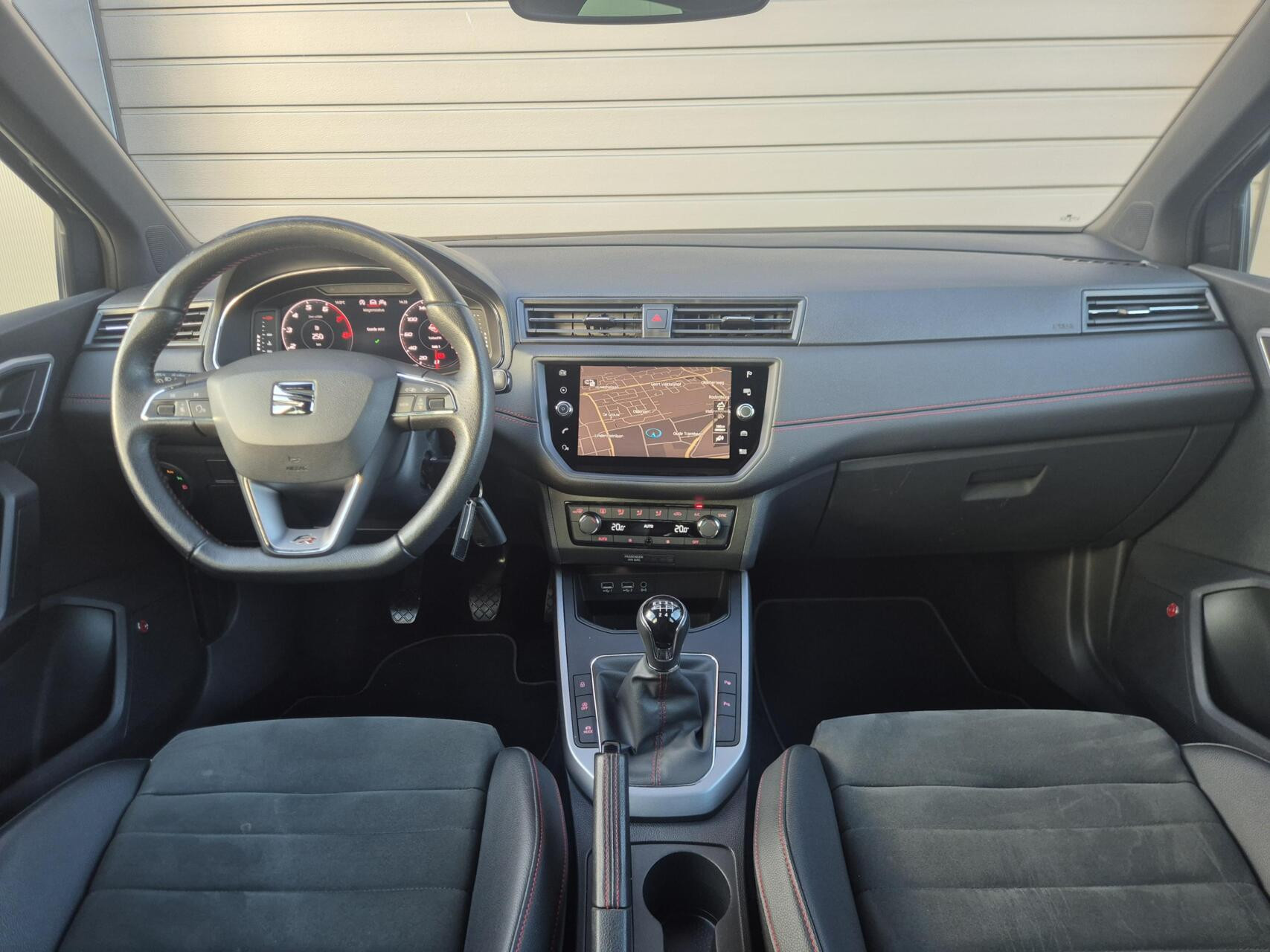 Hoofdafbeelding SEAT Arona