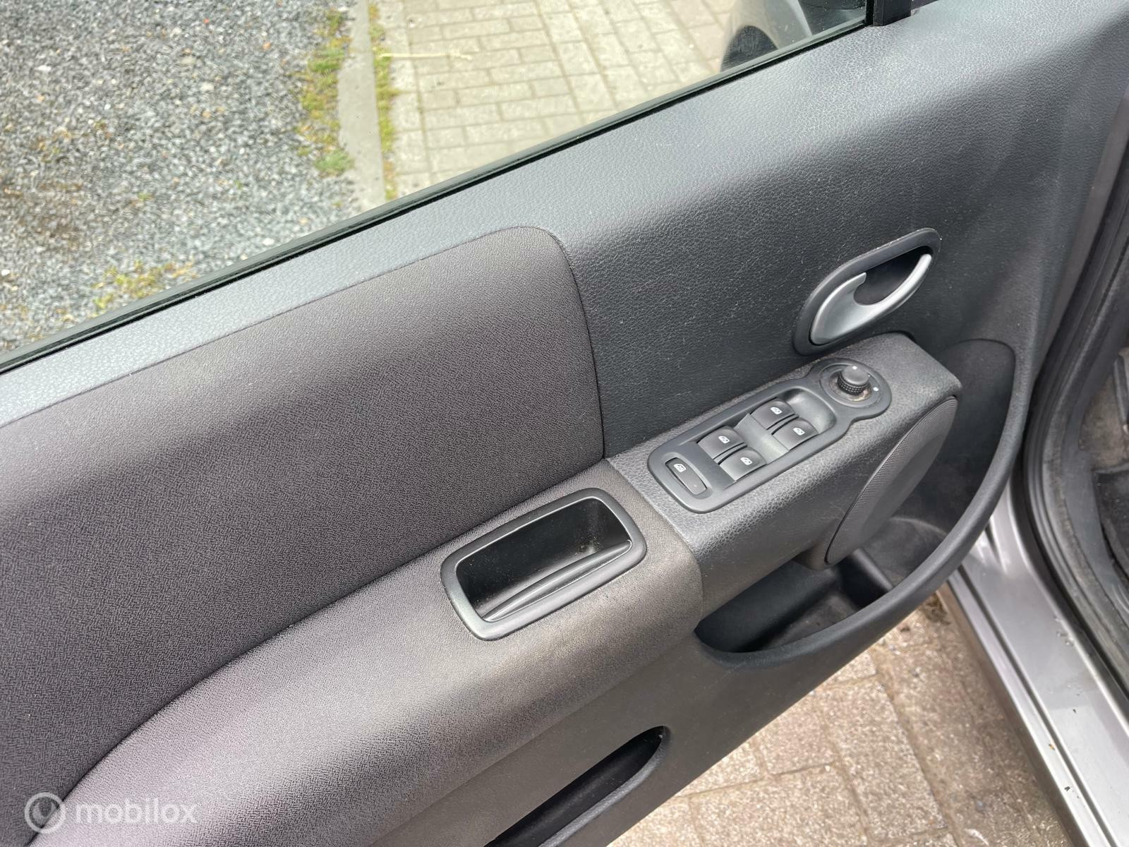 Hoofdafbeelding Renault Modus