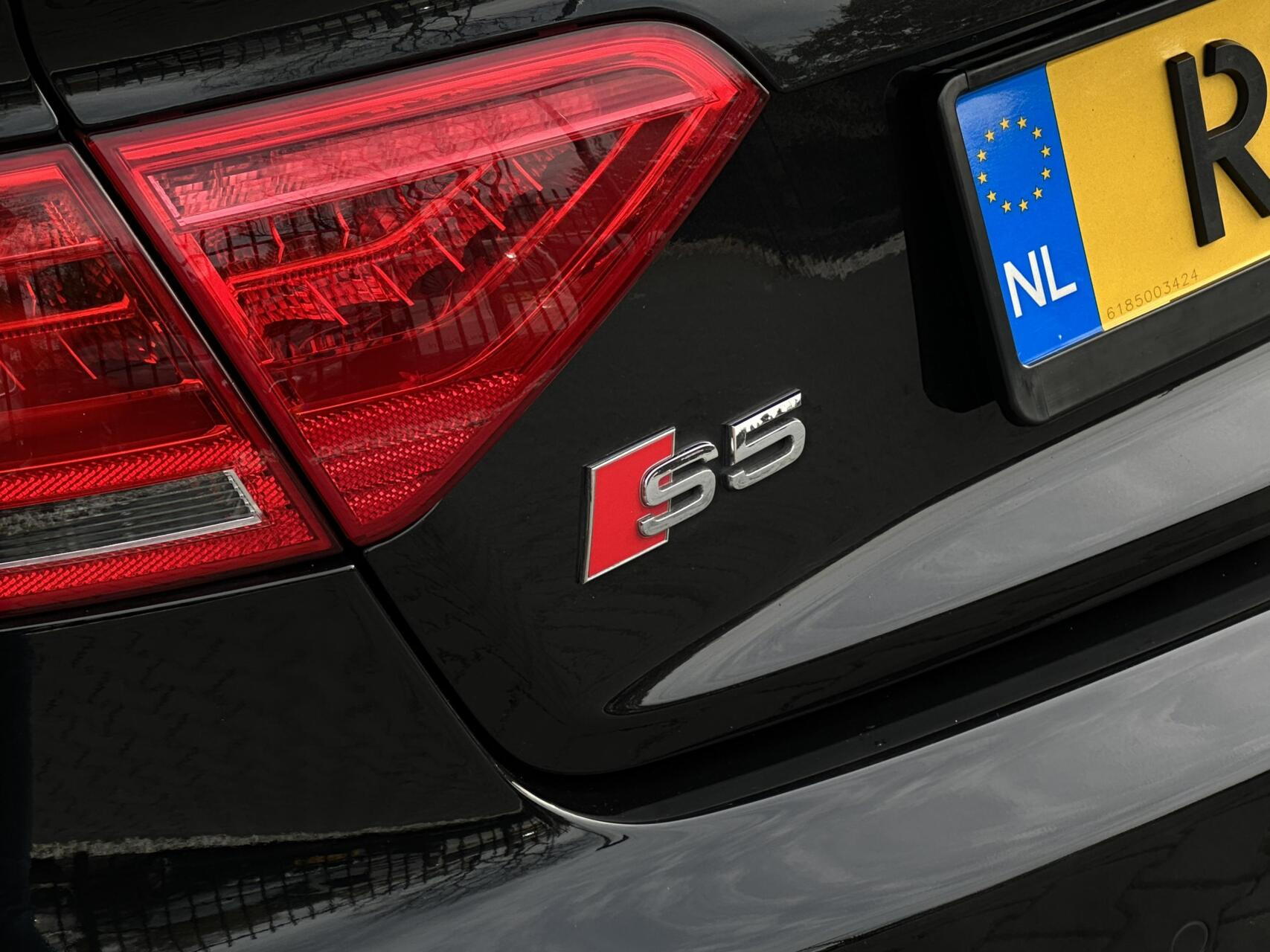 Hoofdafbeelding Audi S5