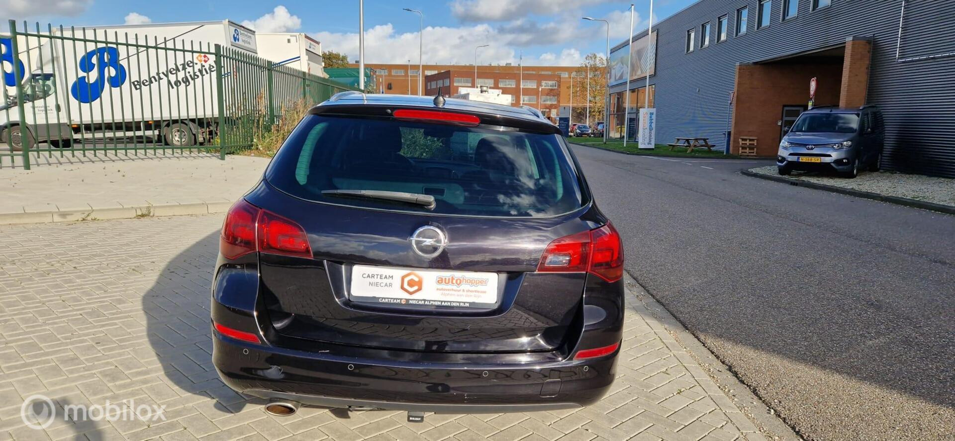 Hoofdafbeelding Opel Astra