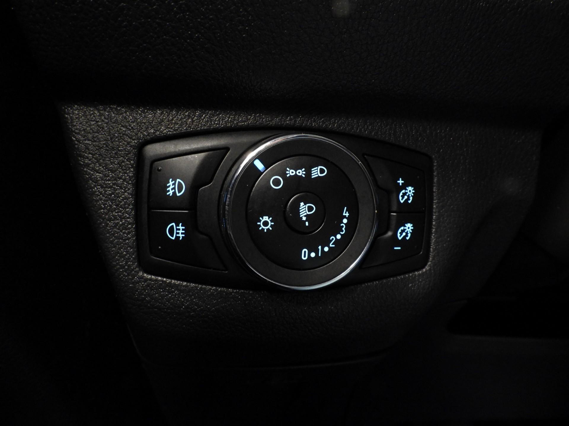 Hoofdafbeelding Ford Transit Courier