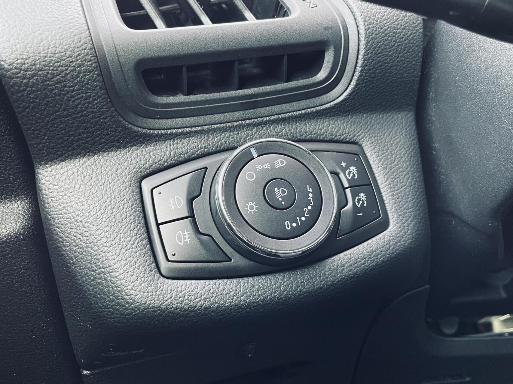 Hoofdafbeelding Ford B-MAX