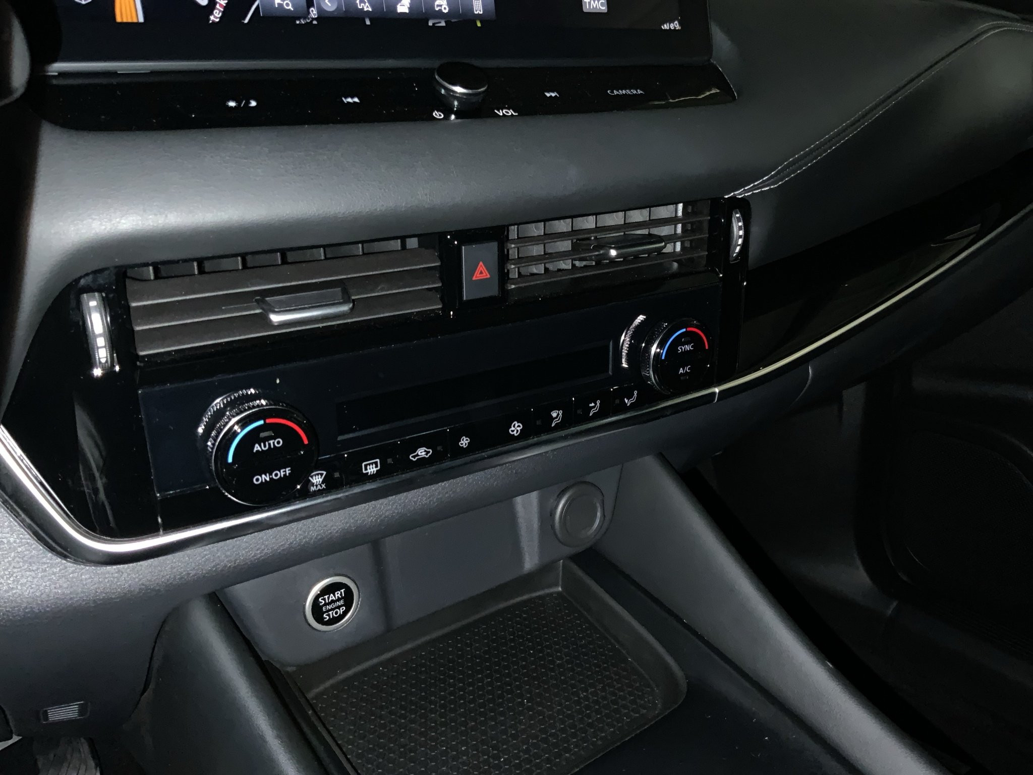 Nissan-QASHQAI-image-19