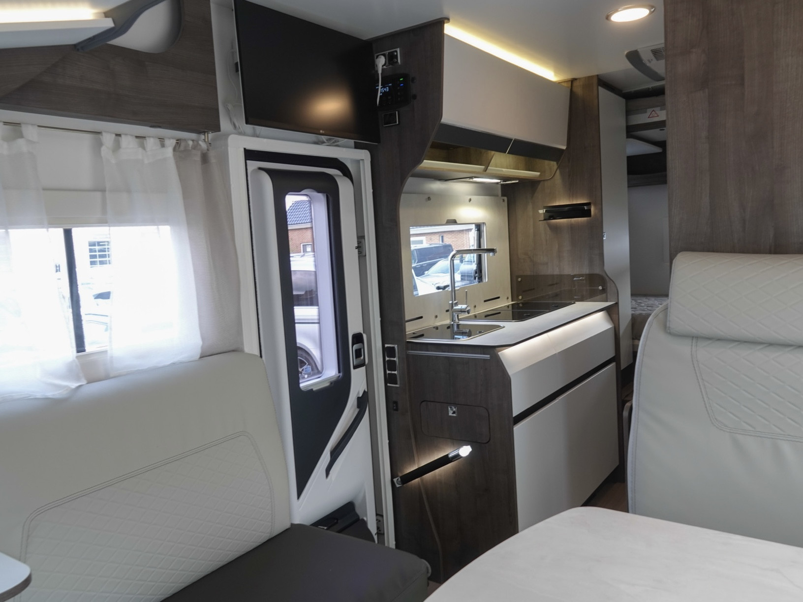 Hoofdafbeelding Benimar Amphitryon