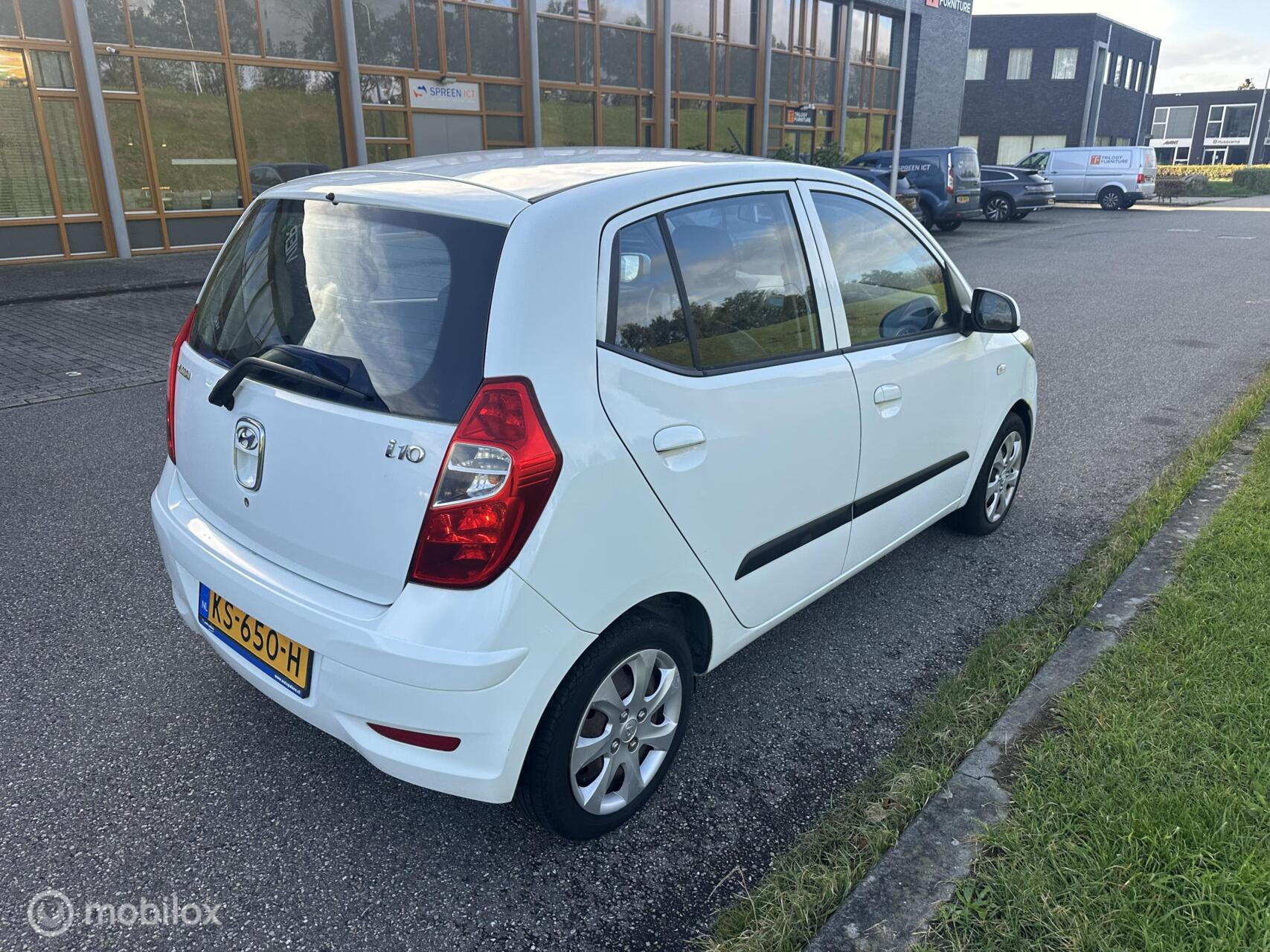Hoofdafbeelding Hyundai i10