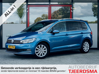 Hoofdafbeelding Volkswagen Touran Volkswagen Touran 1.4 TSI Highline 7 Persoons | Adaptive LED | Navigatie | Stoelverwarming | Climate Control | Adaptive Cruise Control | Velours Bekleed | ErgoActive Seats | Massage Stoel | Apple Carplay | Android Auto |