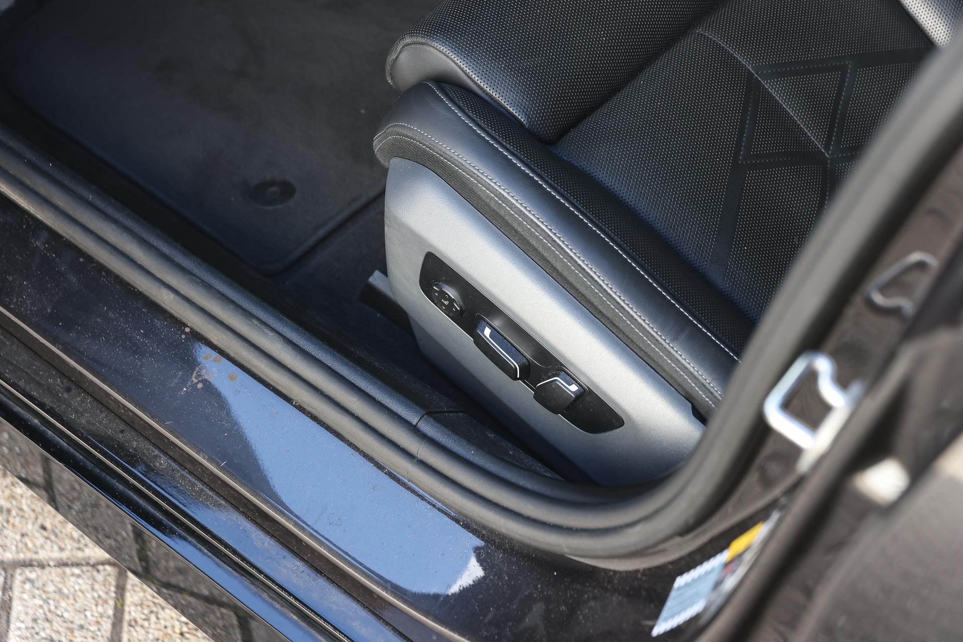 Hoofdafbeelding BMW i5