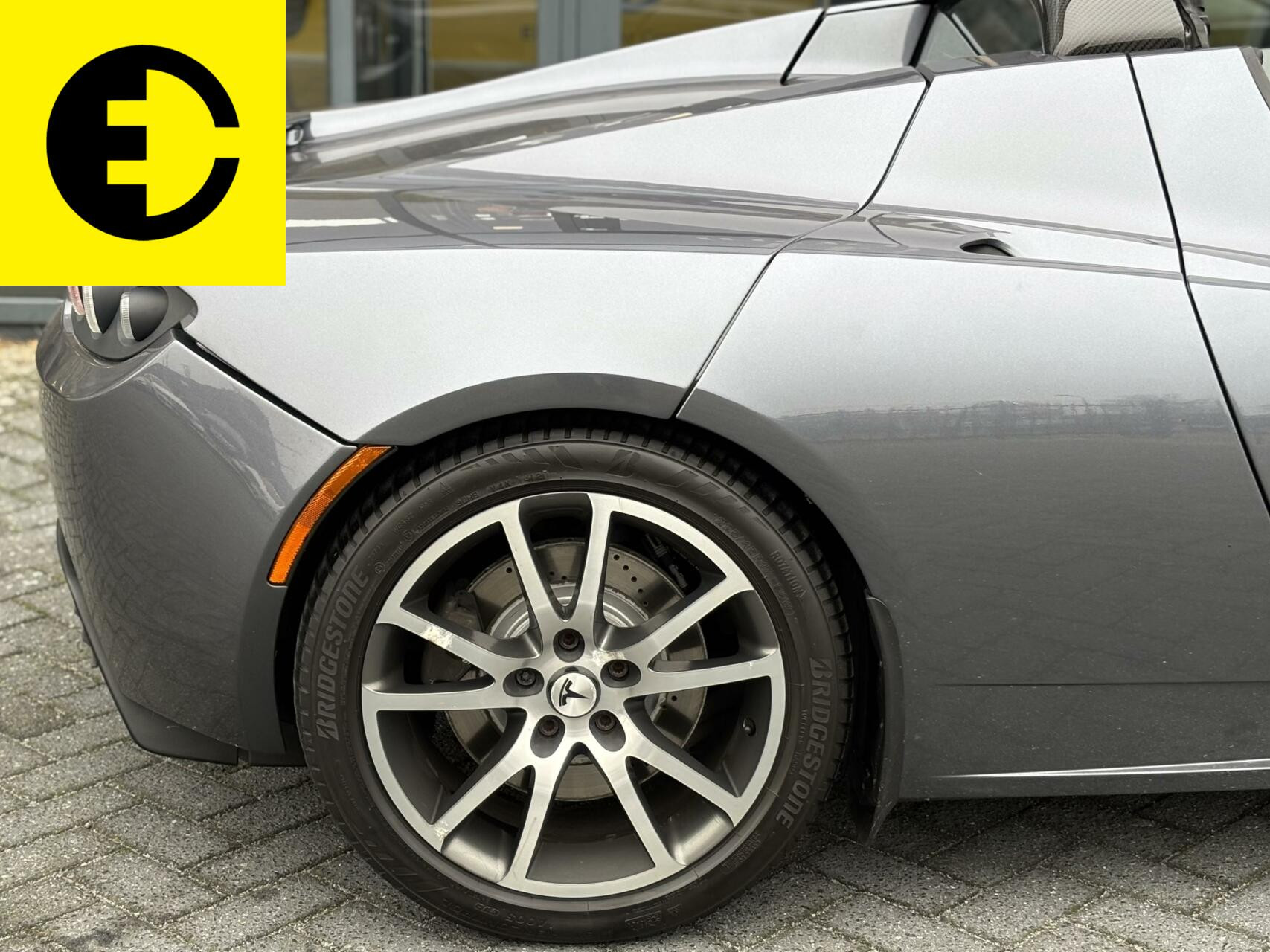 Hoofdafbeelding Tesla Roadster