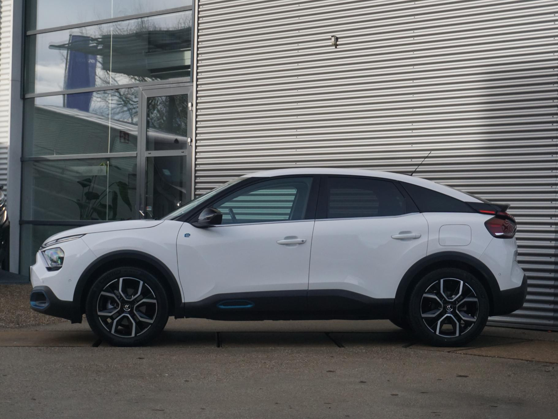 Hoofdafbeelding Citroën ë-C4