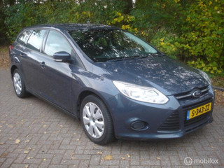 Ford Focus Wagon 1.0 EcoBoost Trend Airco koppakking lek