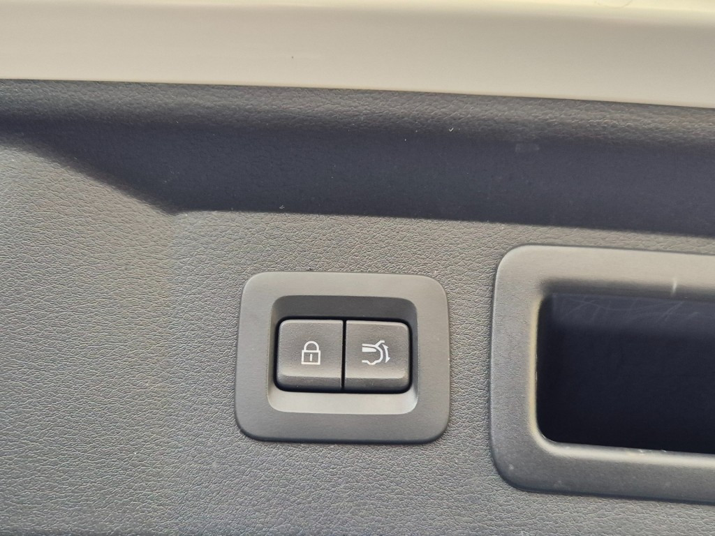 Hoofdafbeelding Mazda CX-60