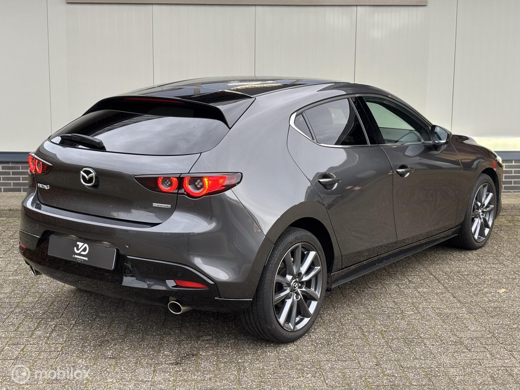 Hoofdafbeelding Mazda 3