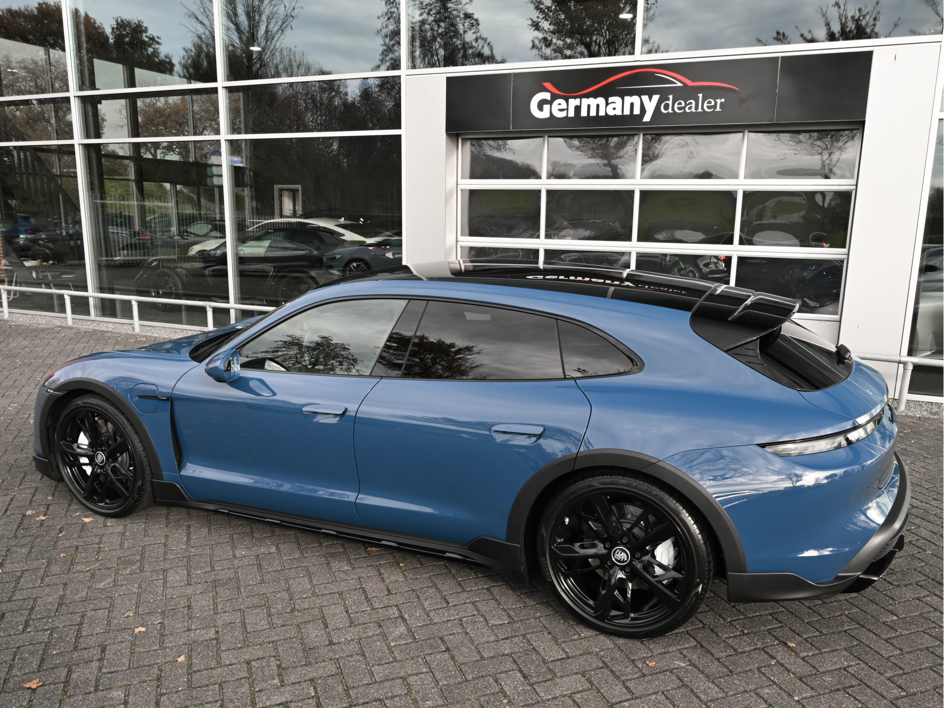 Hoofdafbeelding Porsche Taycan