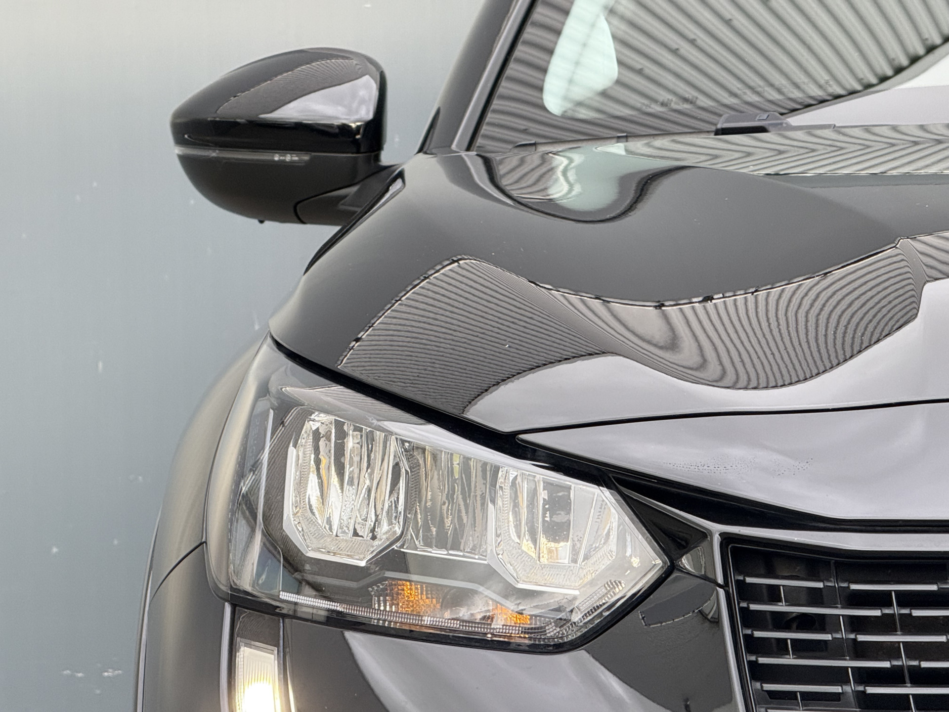 Hoofdafbeelding Peugeot e-208