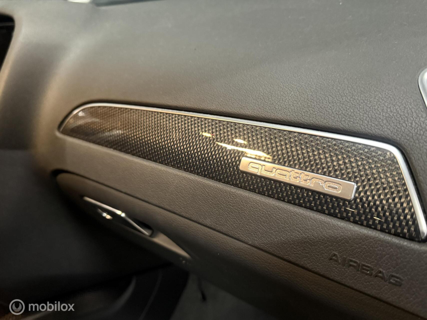 Hoofdafbeelding Audi S4