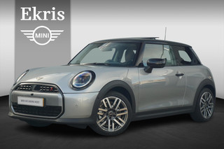 MINI Cooper S Classic | Pakket L | Comfort Access | Harman Kardon | Head-Up Display | Driving Assistant | Stoelverwarming | Panoramadak