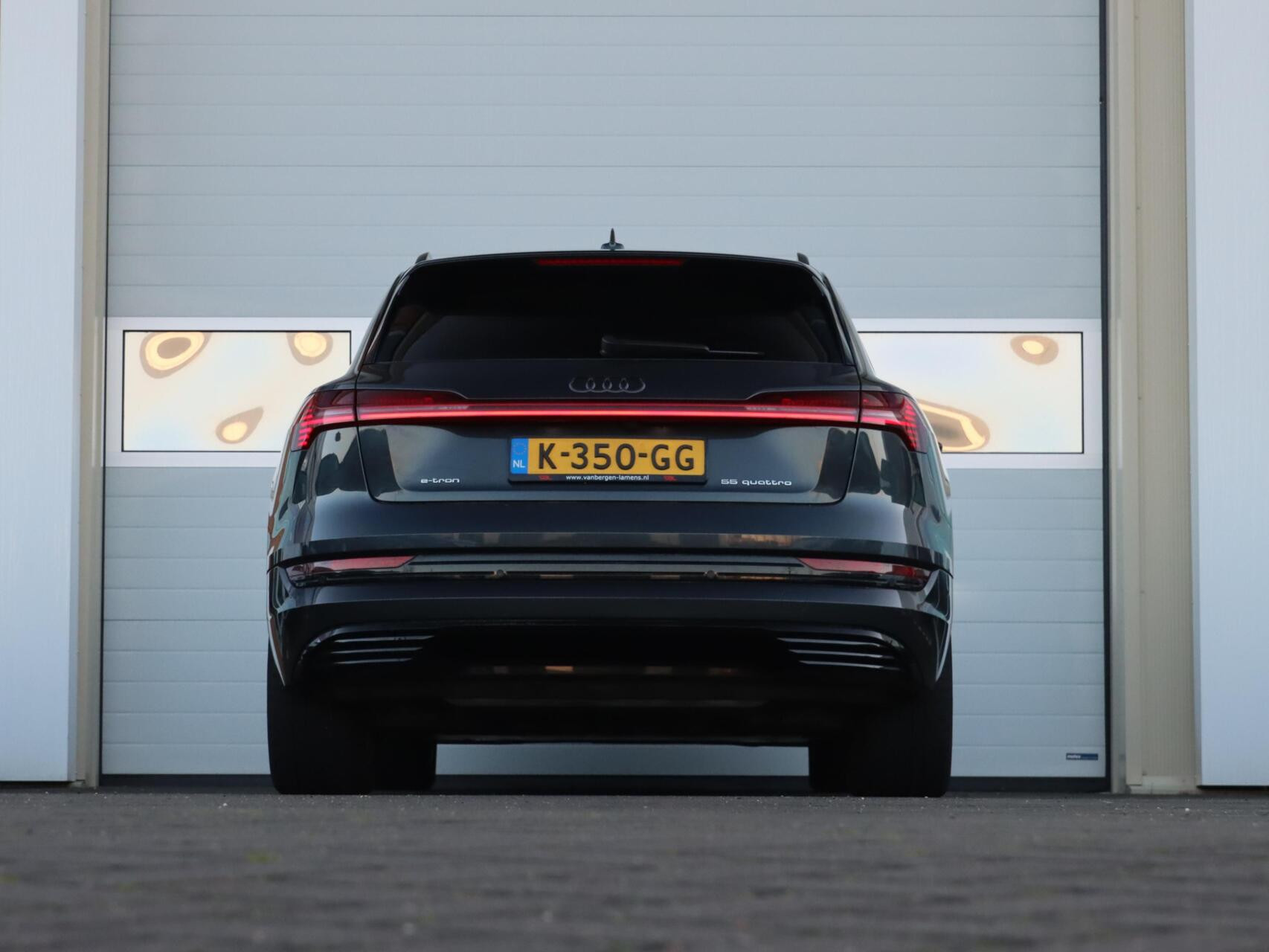 Hoofdafbeelding Audi e-tron