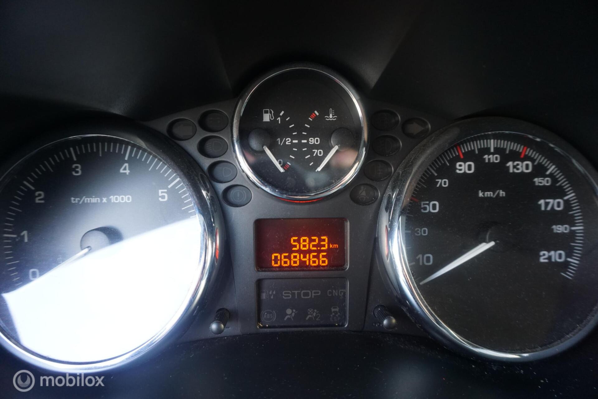 Hoofdafbeelding Peugeot 206