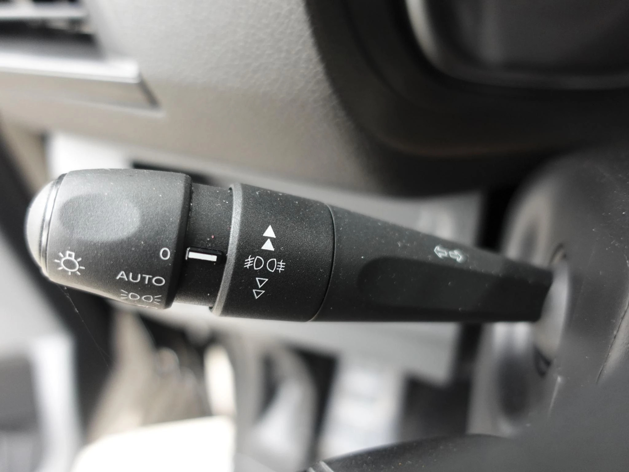 Hoofdafbeelding Peugeot e-Expert