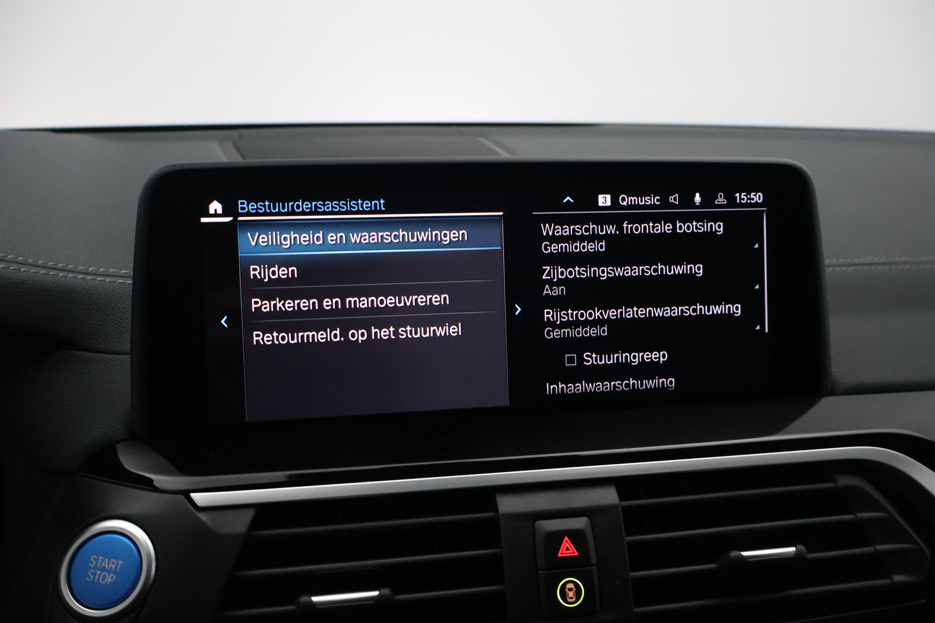 Hoofdafbeelding BMW iX3