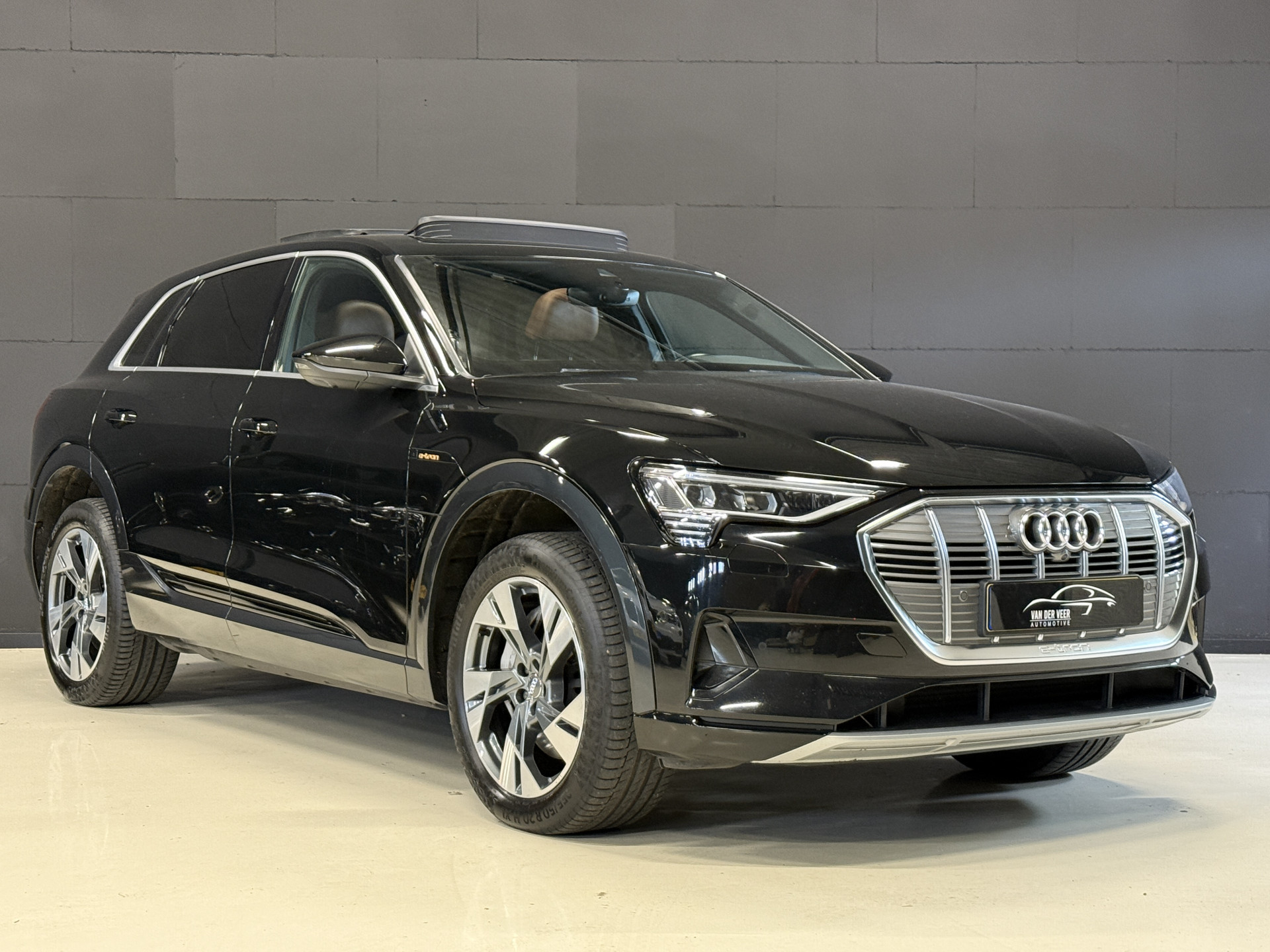 Hoofdafbeelding Audi e-tron