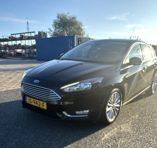 Ford Focus 1.0 Titanium BT-TELEFOONVERBINDING NAVI CLIMA CRUISE VOICE KEYLESS-START PDC LMV NIEUWE RIEM