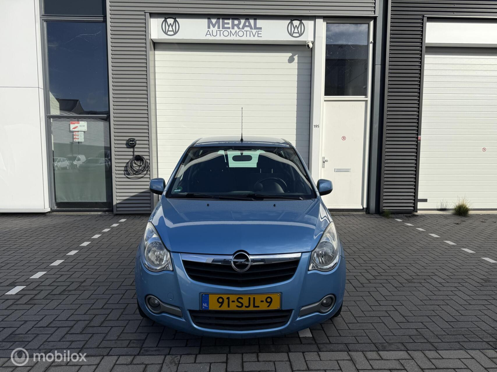 Hoofdafbeelding Opel Agila