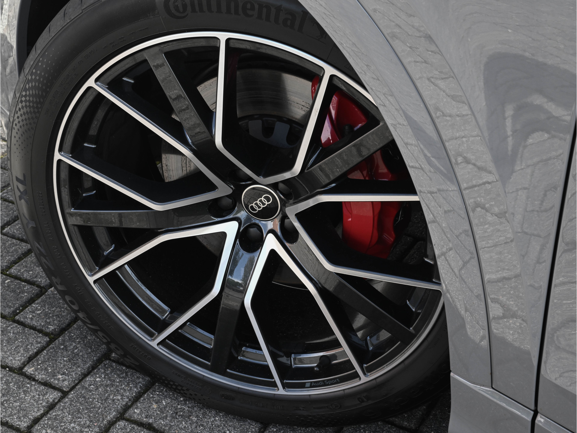 Hoofdafbeelding Audi Q8