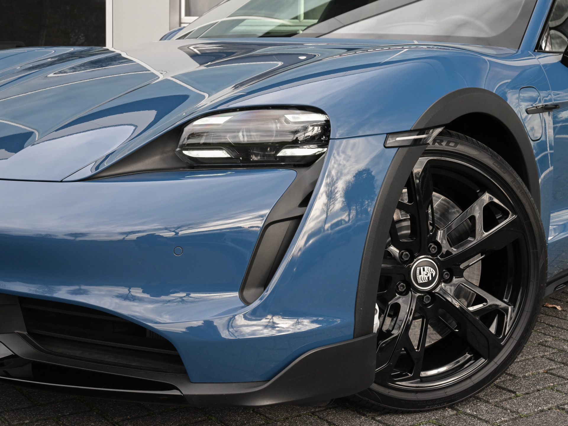 Hoofdafbeelding Porsche Taycan