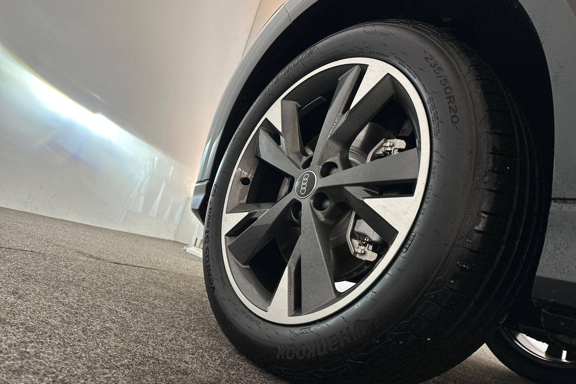 Hoofdafbeelding Audi Q4 e-tron